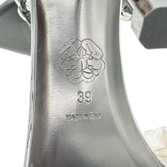 NEW Alexander McQueen 105mm Chain-Trim Patent Leather Pumps Size 39 - Picture 11 of 14